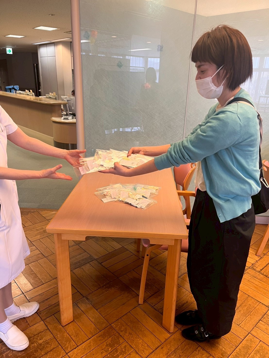 産着を寄付しました。